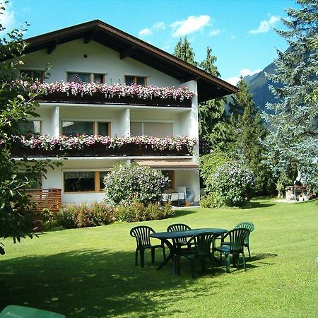 Gaestehaus Ahornblick Mayrhofen Exteriör bild